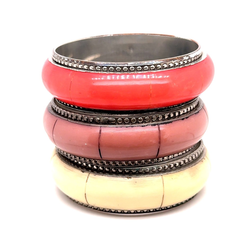 Vintage Style Stackable Bangle Bracelet Set Coral Pink Cream Beaded Metal Trim